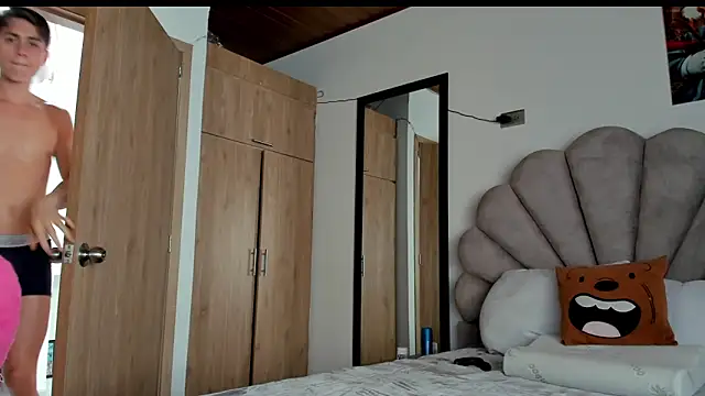 manucute 23  online show from April 2026 02:53:01 PM