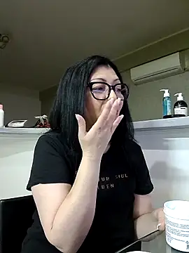 Milf Abigail online show from March 2026 02:06:02 AM