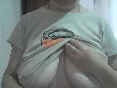 AnaXBerry online show from July 2026 06:16:02 AM