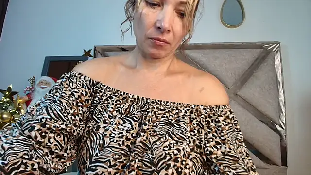 Ingridbergman online show from January 2026 12:42:01 PM