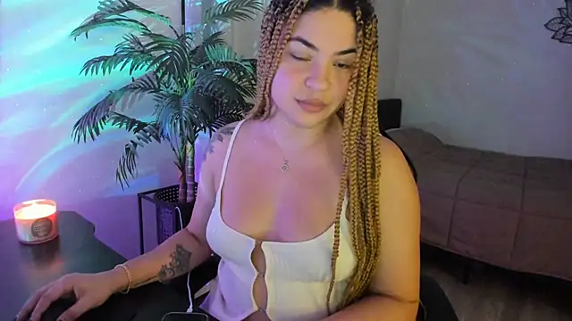 MelSaunders online show from December 2024 02:53:02 AM