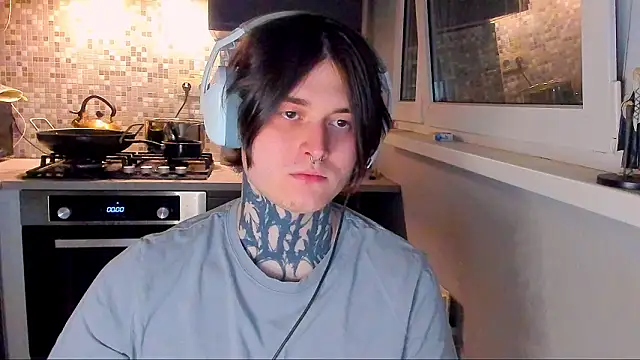  torfin  online show from March 2026 08:53:01 PM