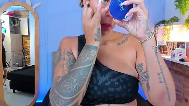 Snapshot of Georgina-coule chatting on January 2025 12:19:01 PM Georgina-coule online show from January 2025 12:19:01 PM