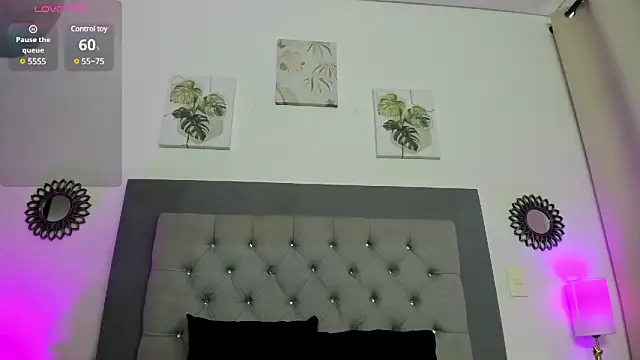 Kylie2211 online show from March 2025 12:15:01 PM