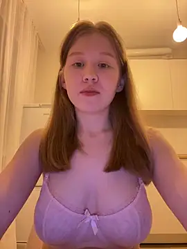 Eva Weyne online show from April 2026 08:25:02 PM