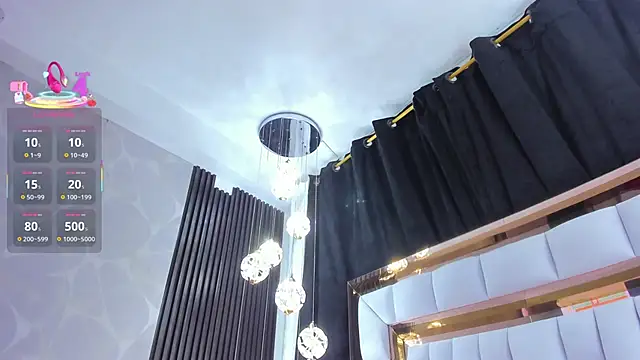 SarayRoyse online show from December 2025 07:20:02 PM