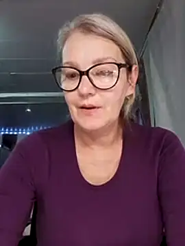 irinamaux online show from November 2025 07:52:02 AM