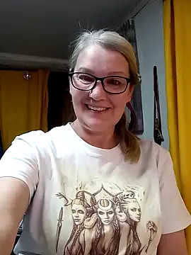 irinamaux online show from March 2026 11:11:02 PM