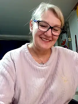 irinamaux online show from April 2026 01:55:02 AM