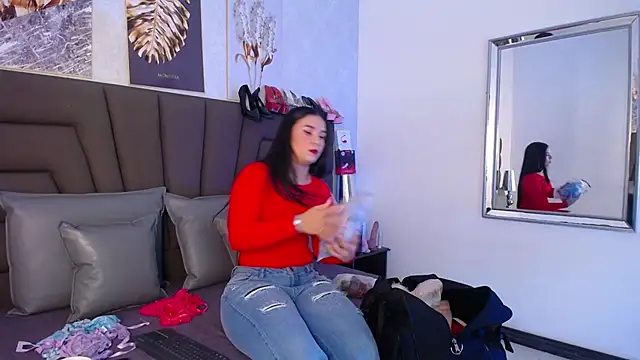 Sofi Perez  online show from April 2026 11:18:02 AM