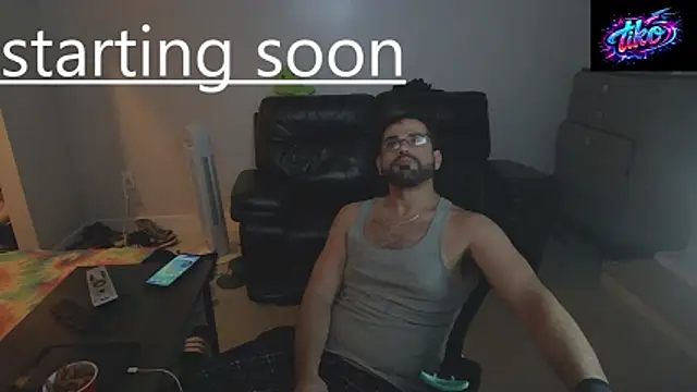 Zander823 online show from April 2026 05:13:01 AM