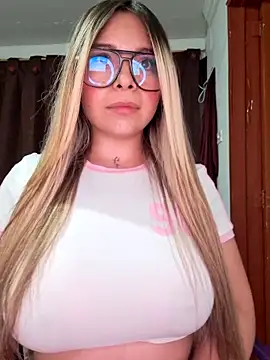 CristalGmez online show from March 2026 04:29:01 AM