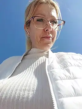 blondyruby online show from March 2026 09:46:01 AM