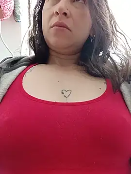 emilypoppy3 online show from June 2026 04:06:01 PM