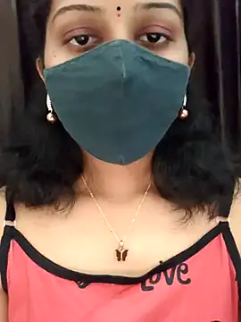 Angleannie online show from April 2026 06:17:01 PM