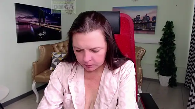 Snapshot of Lily_flower7 chatting on June 2026 09:14:01 AM Lily flower7 online show from June 2026 09:14:01 AM