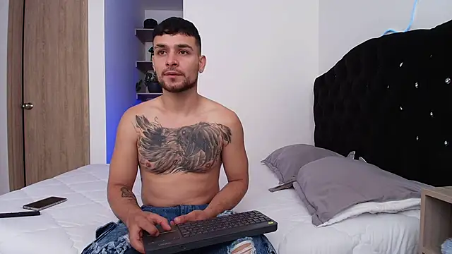 Aron-santoro online show from February 2026 01:05:01 PM