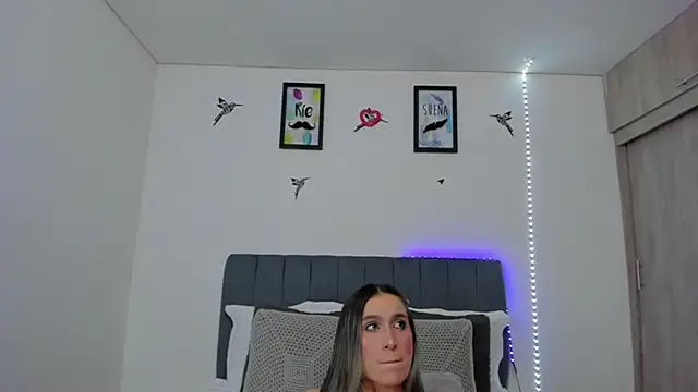 im sarah34 online show from March 2026 04:51:02 AM