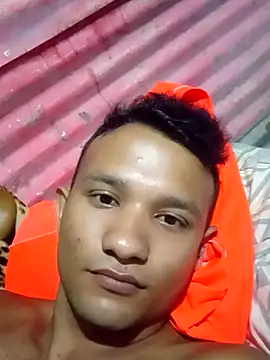 brayan7132 online show from September 2025 04:57:02 AM