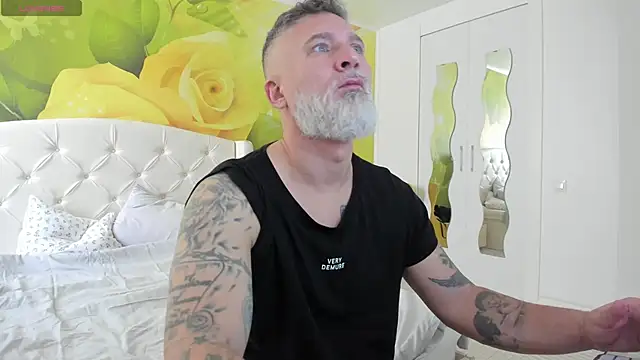 BlowMyXXL online show from February 2026 08:35:02 AM