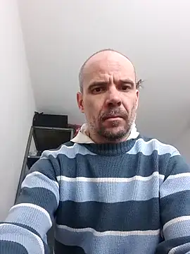 Franc113 online show from January 2026 02:32:01 PM