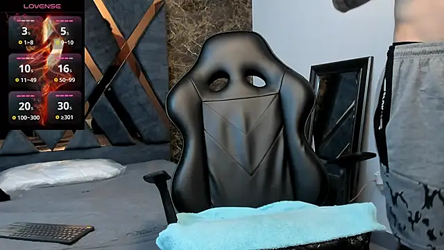 CodyWalkerR online show from February 2025 01:49:02 PM