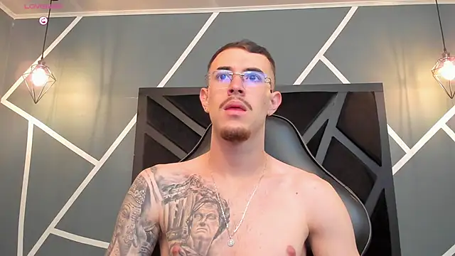 CodyWalkerR online show from September 2025 05:25:01 PM