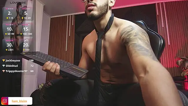 Liam Kleiin online show from April 2026 05:28:01 PM