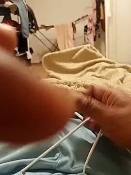 Snapshot of maleesa chatting on November 2025 02:54:01 AM maleesa online show from November 2025 02:54:01 AM