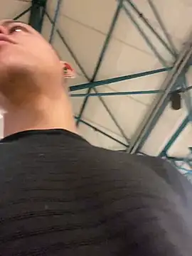 Snapshot of Osiiriis chatting on January 2025 01:02:01 AM Osiiriis online show from January 2025 01:02:01 AM