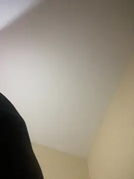 Snapshot of Osiiriis chatting on January 2025 12:04:02 AM Osiiriis online show from January 2025 12:04:02 AM