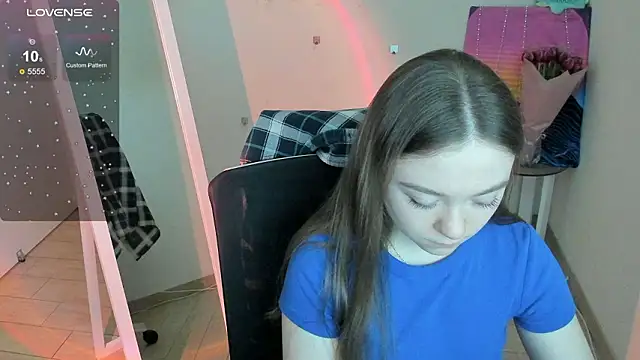 Florence meow online show from March 2026 08:26:33 AM