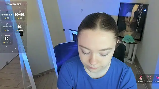 Florence meow online show from April 2026 06:51:01 AM