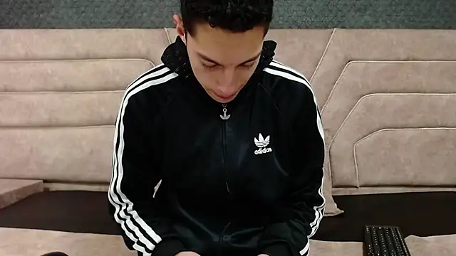 thiago19s online show from June 2026 01:12:01 PM