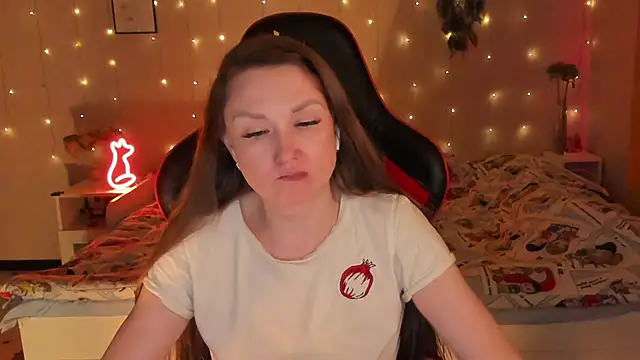 desperatehousewife   online show from April 2026 07:11:02 PM