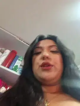 Sophie-hatter online show from June 2026 03:18:01 PM