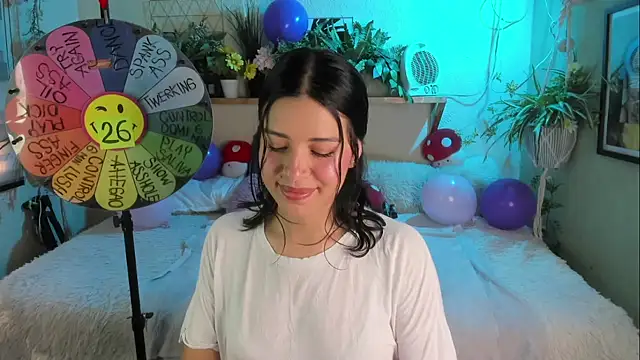 MiaaRose online show from December 2025 07:11:02 PM