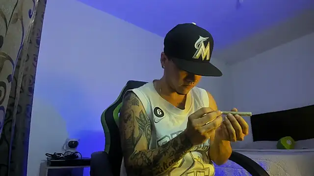 male pussy online show from September 2025 04:08:02 PM