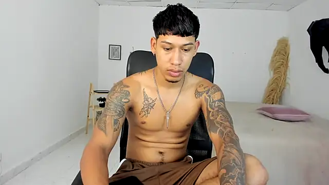 slim master12 online show from March 2026 05:35:01 PM