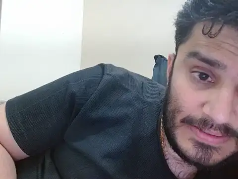 robintoit online show from April 2026 08:02:02 PM