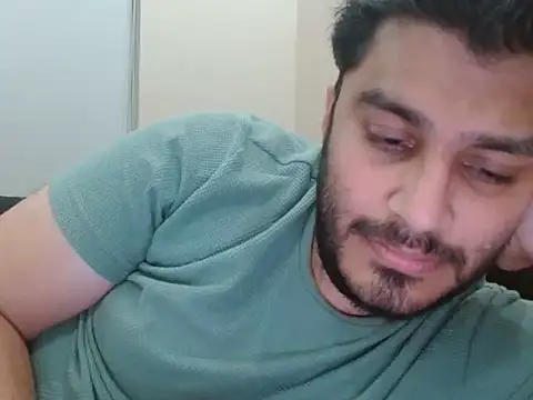 Snapshot of robintoit chatting on July 2026 02:08:02 PM robintoit online show from July 2026 02:08:02 PM
