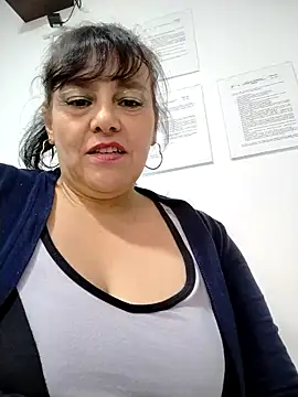 Natasha milf   online show from April 2026 07:58:02 PM