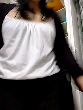 Natasha milf   online show from April 2026 12:42:01 PM