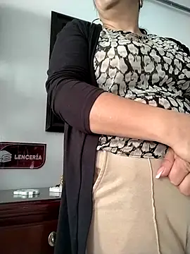 Natasha milf   online show from April 2026 12:55:02 PM