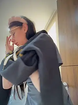 Bonniepark online show from March 2026 09:09:02 PM