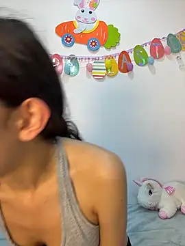 Bonniepark online show from April 2026 11:03:01 PM