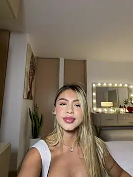  laura 02 online show from March 2026 07:39:01 PM