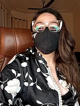 SEXY-Sardarni online show from June 2026 03:23:01 PM