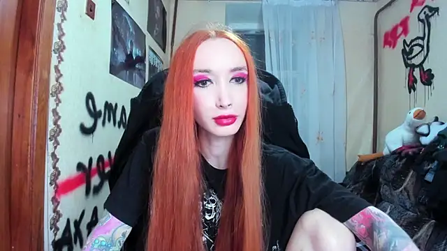 Roxy Silver online show from March 2025 08:15:02 PM