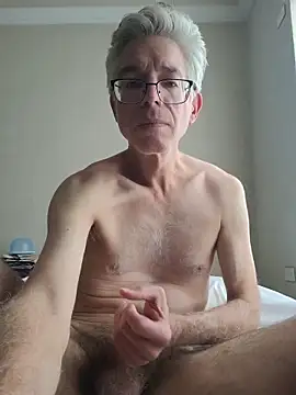 salinasrodolf online show from April 2026 09:30:02 PM